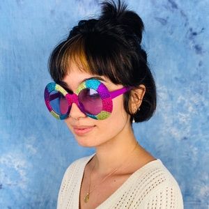 Crazy 1970s style glitter Marci grad sunglasses